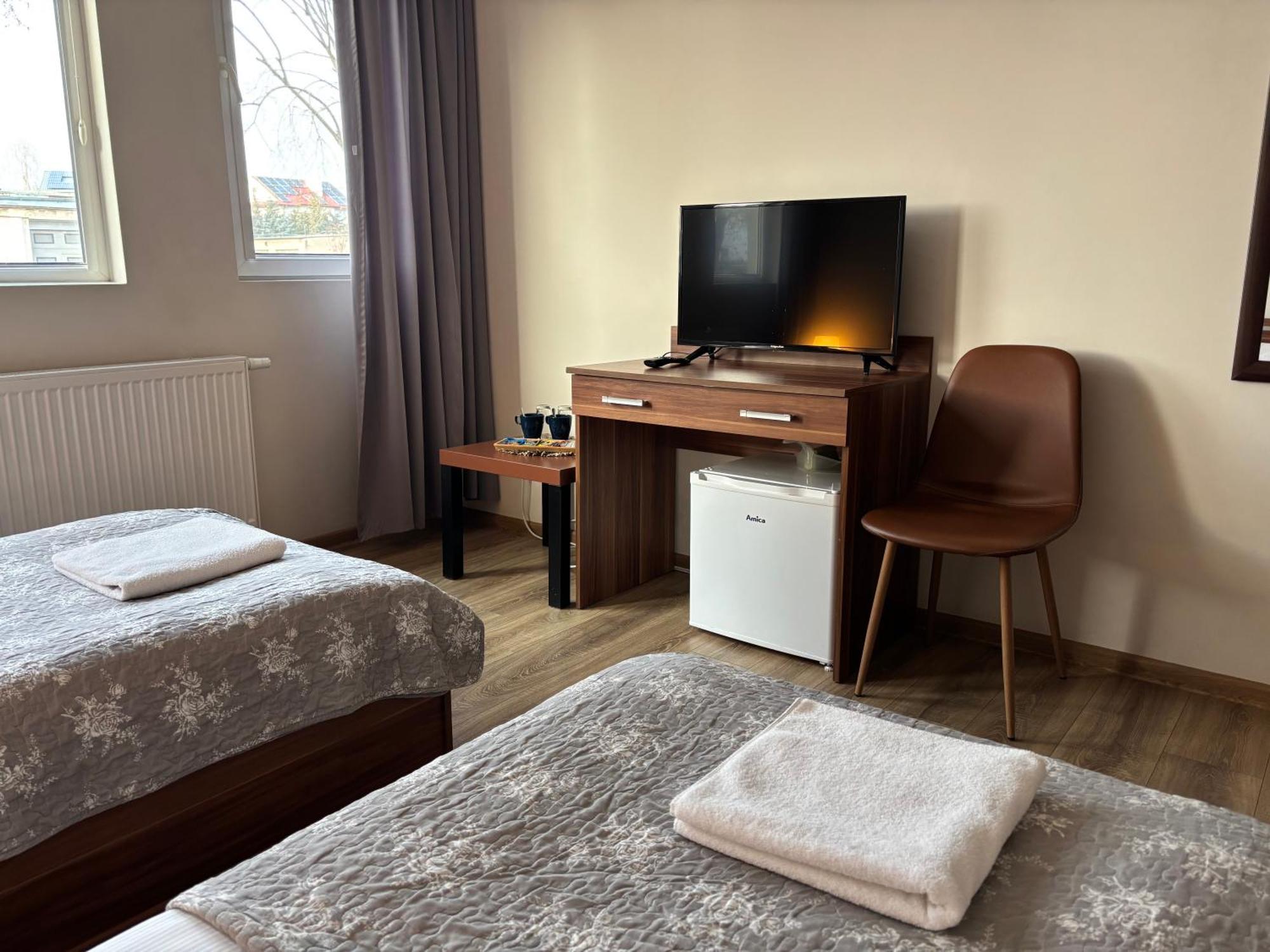 M&A Guest Rooms Łomża Esterno foto